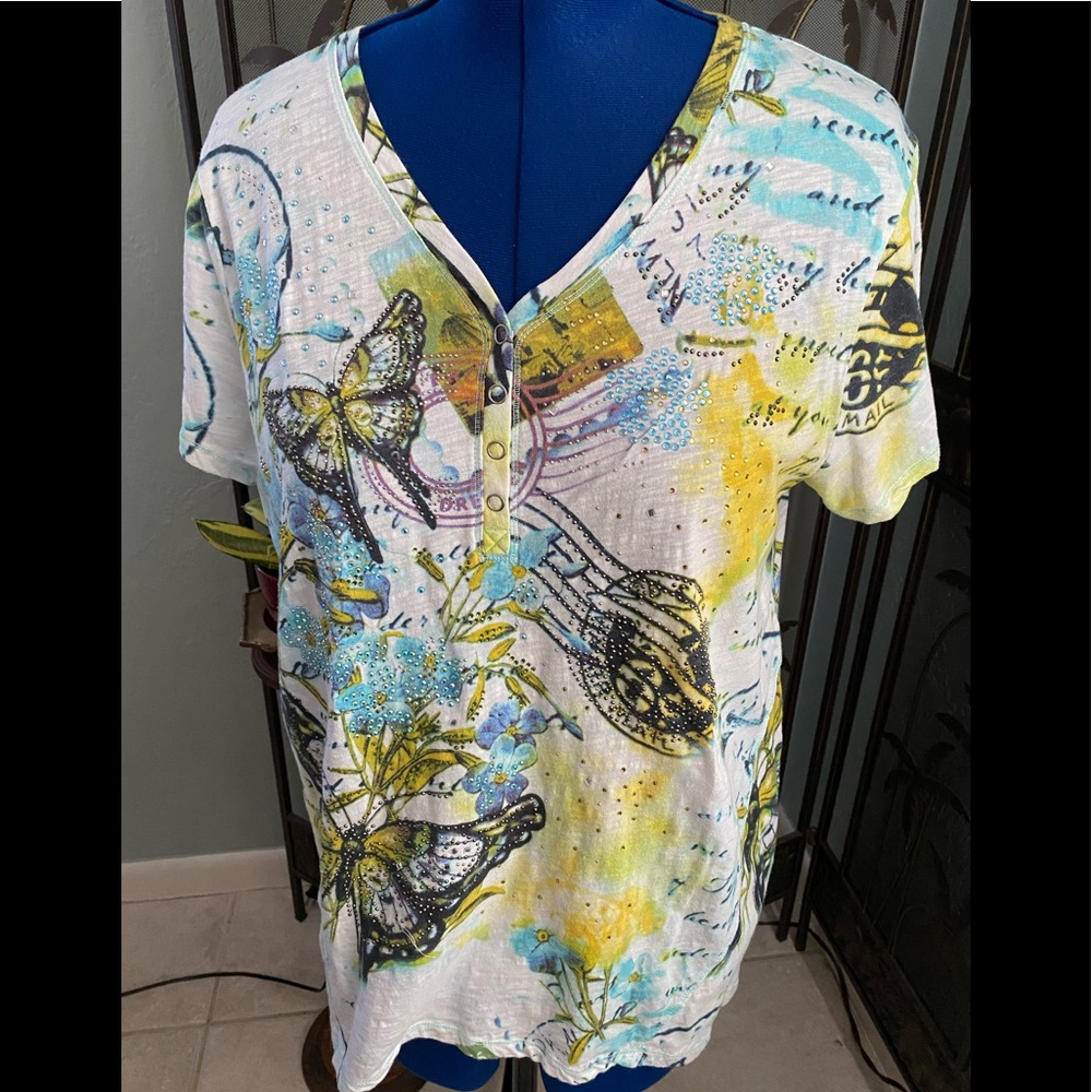 💥💥 Henley style tee top plus butterfly XL - Picture 3 of 8